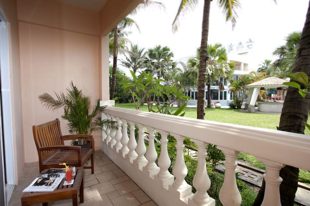 Les Hotel Тайнань Экстерьер фото
